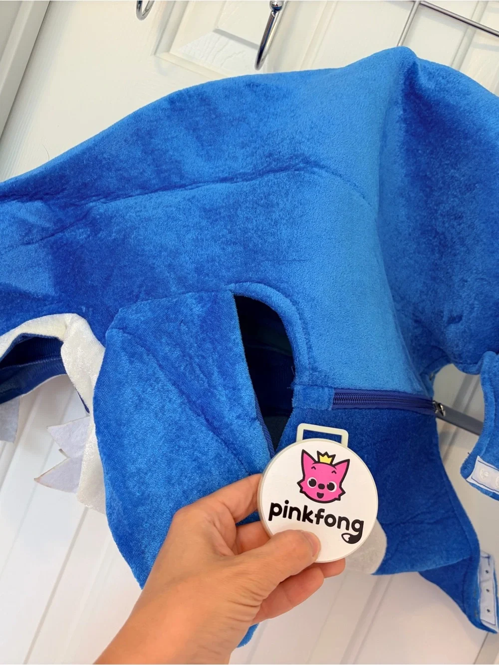 Pinkfong BABY SHARK!! Blue Kids Shark Costume - Halloween Outfit